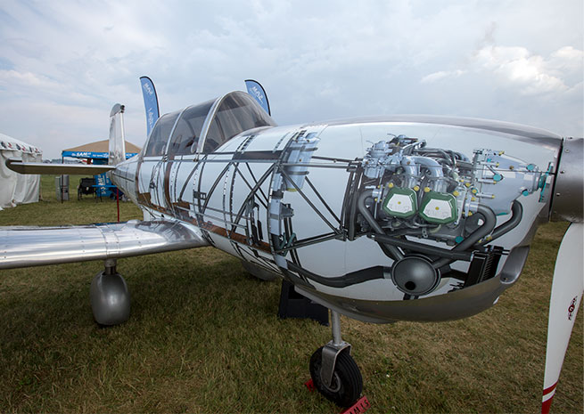 This distinctive paint scheme drew plenty of looks for the SAM LS at AirVenture