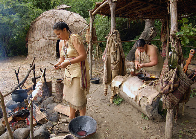 Plimoth Plantation recreates a slice of 1627 life, a living history reenactment of both Native American and Pilgrim life after the 1620 landing. Photo courtesy of Destination Plymouth County.