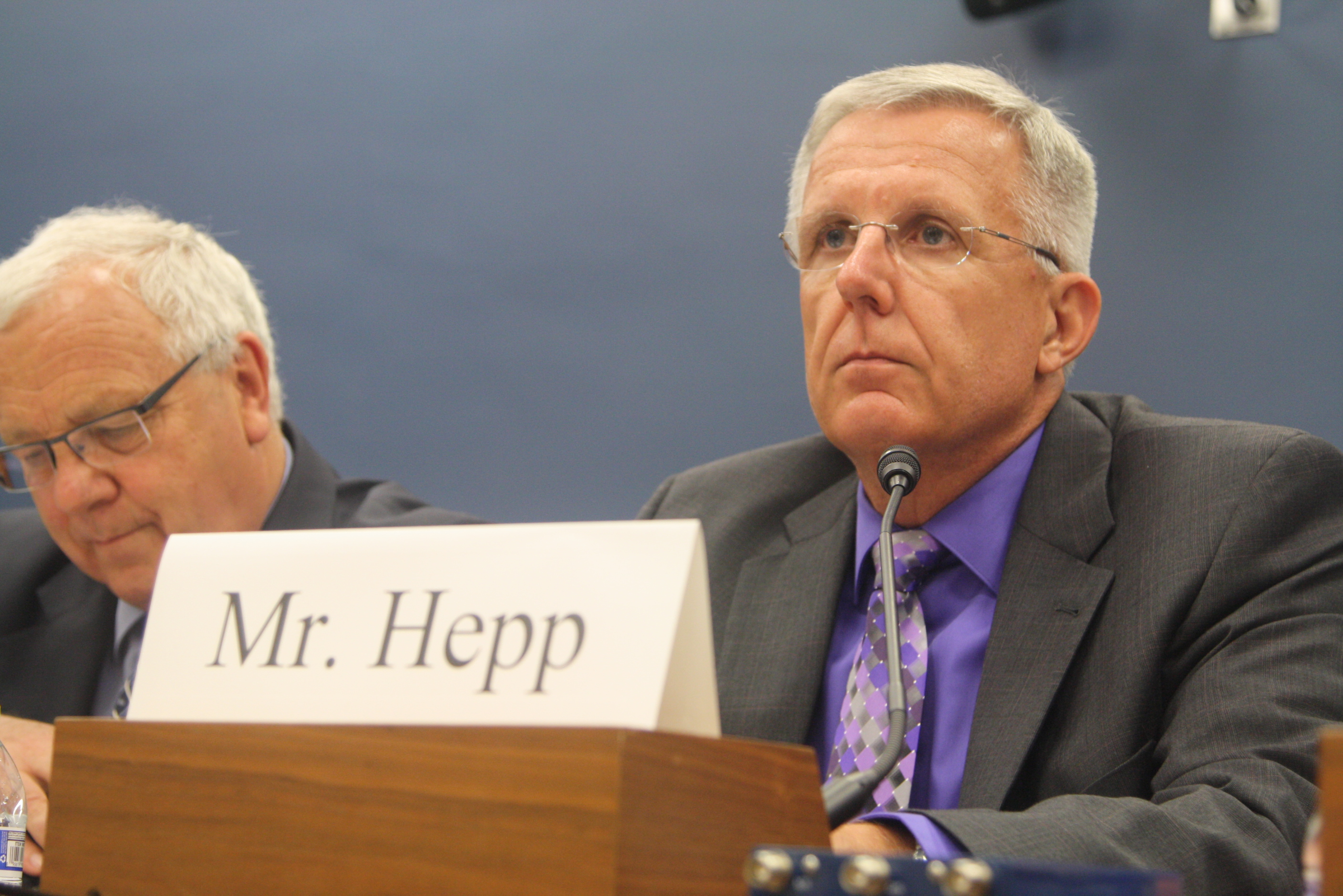 Bob Hepp testifies before the House Small Business Committee regarding the NextGen 2020 mandate