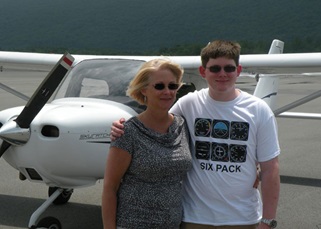 Davis’ mother was there to see the accomplishment.