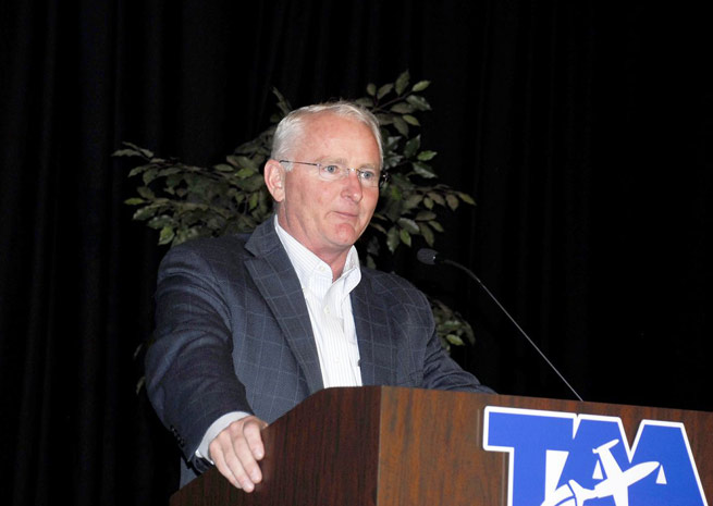 AOPA President Mark Baker speaks at the Tennessee Airports Conference. Photo by George Hornal, courtesy of the Tennessee Aviation Association.