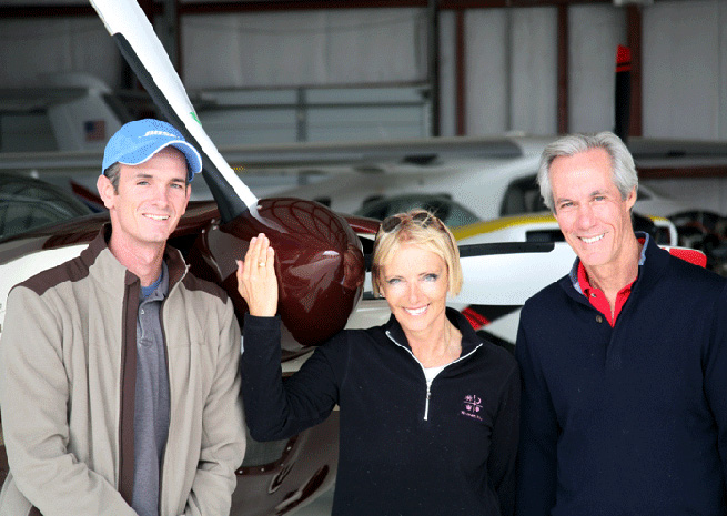From left, aerobatic instructor Shiloh Dudley, Patty Wagstaff, and Kramer Upchurch of Southeast Aero. Photo courtesy of Southeast Aero. 