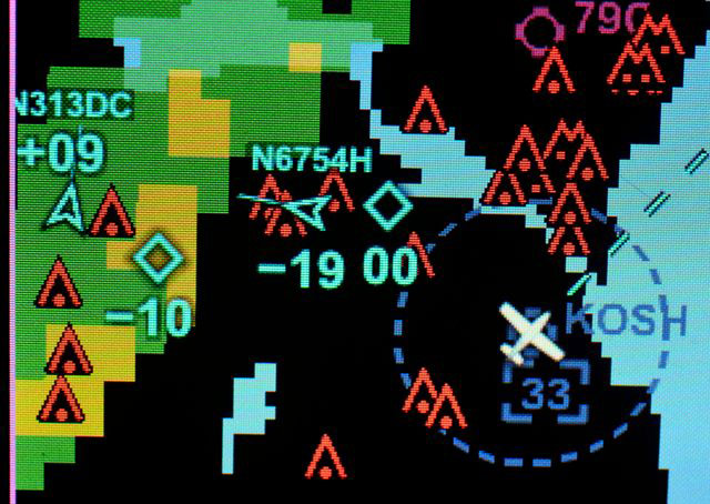 Aspen Avionics' MFD showing L-3 Lynx ADS-B traffic and weather.