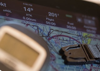 iOS 8.4, released June 30, restored connectivity between portable GPS sources and EFBs. 