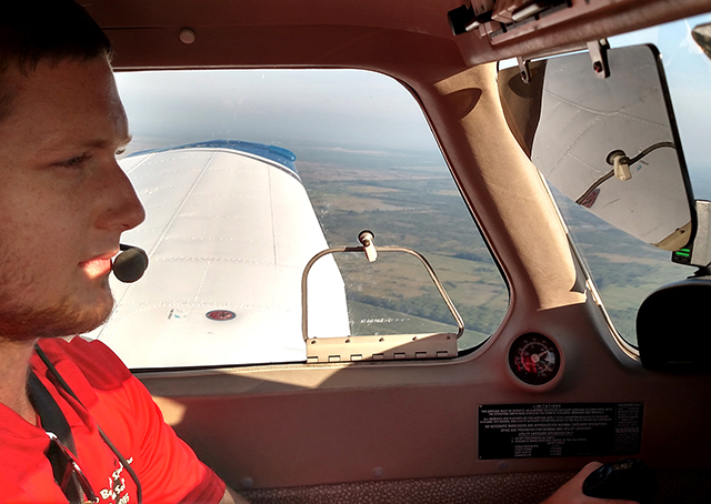 Flying Musicians scholarship winner solos - AOPA