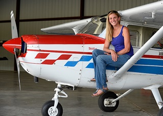 Aerobatic instructor Catharine Cavagnaro uses her Cessna Aerobat “Wilbur” to teach aerobatics at her Ace Aerobatics School in Sewanee, Tennessee. Cavagnaro, a spin training expert, will speak at AOPA’s Tullahoma Regional Fly-In. Photo by David Tulis