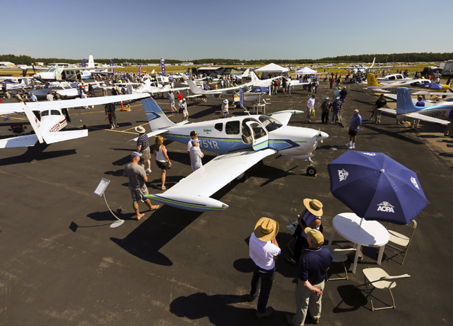 Fly-In Plymouth