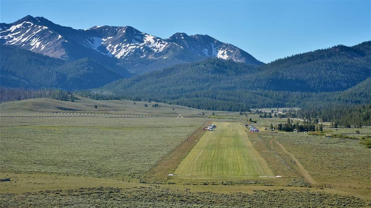 'Let’s go commit some aviation' AOPA