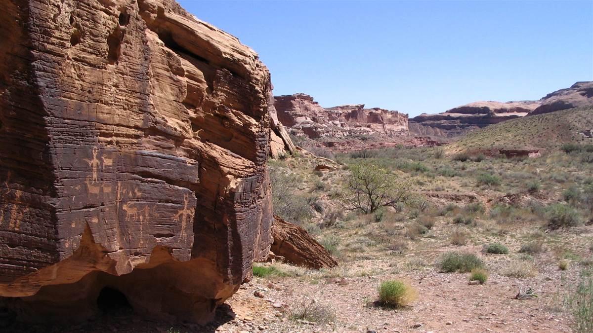 Hike climb remote Robber #39 s Roost AOPA