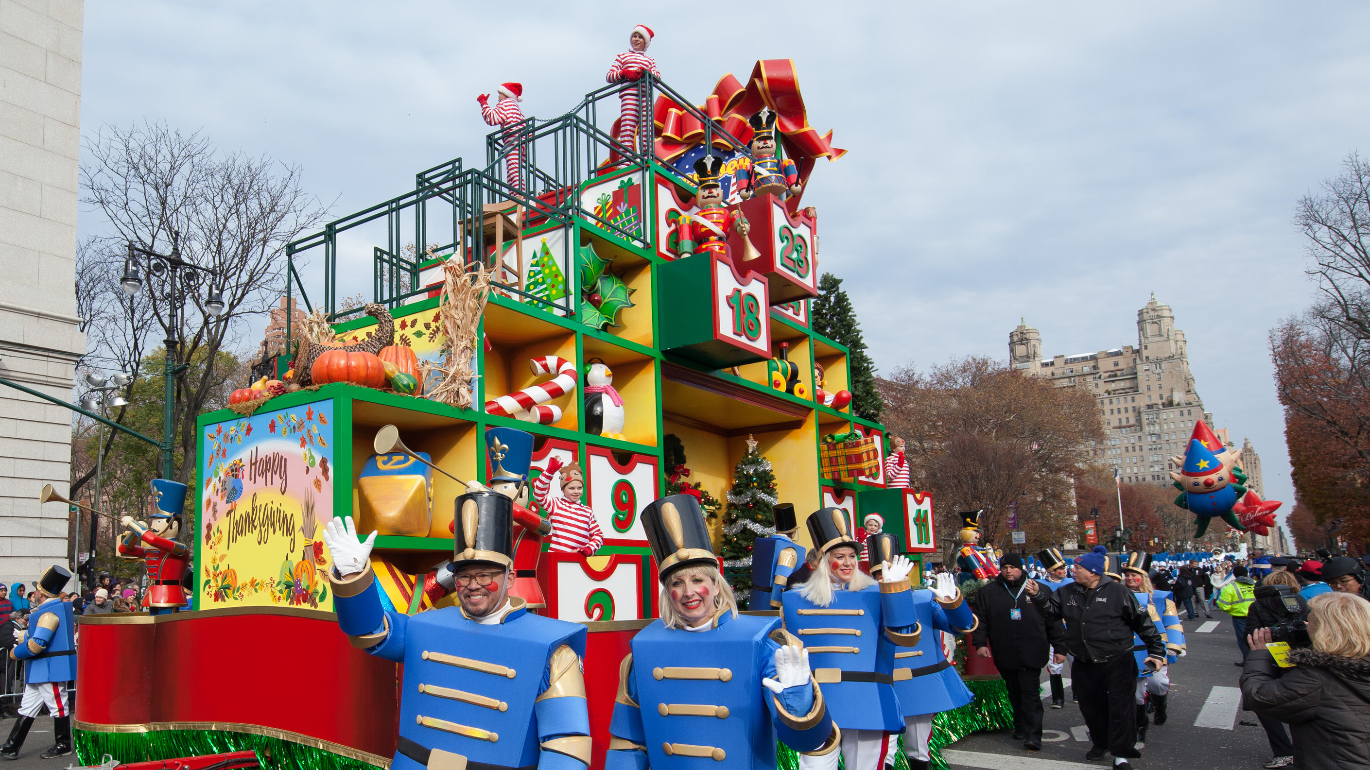 Macy's Thanksgiving Day Parade AOPA