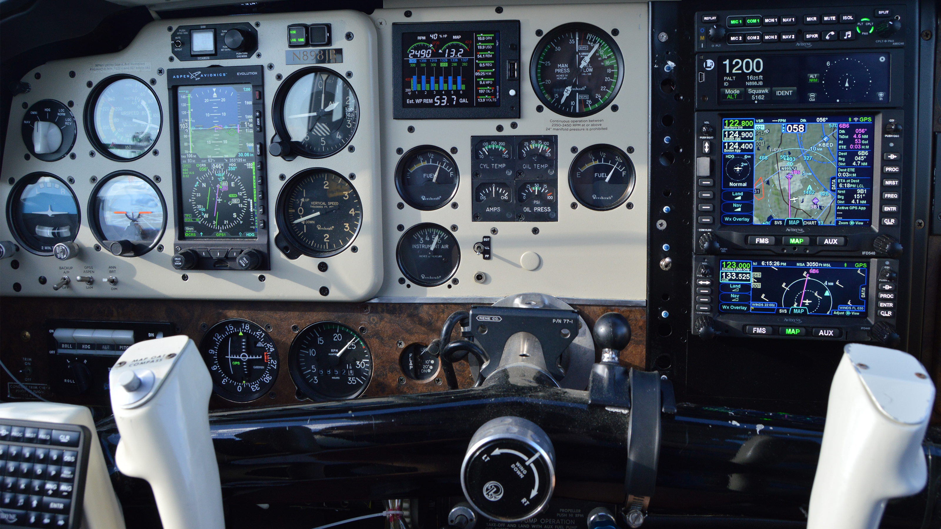 Aircraft Maintenance: Avionics that evolve with your aircraft