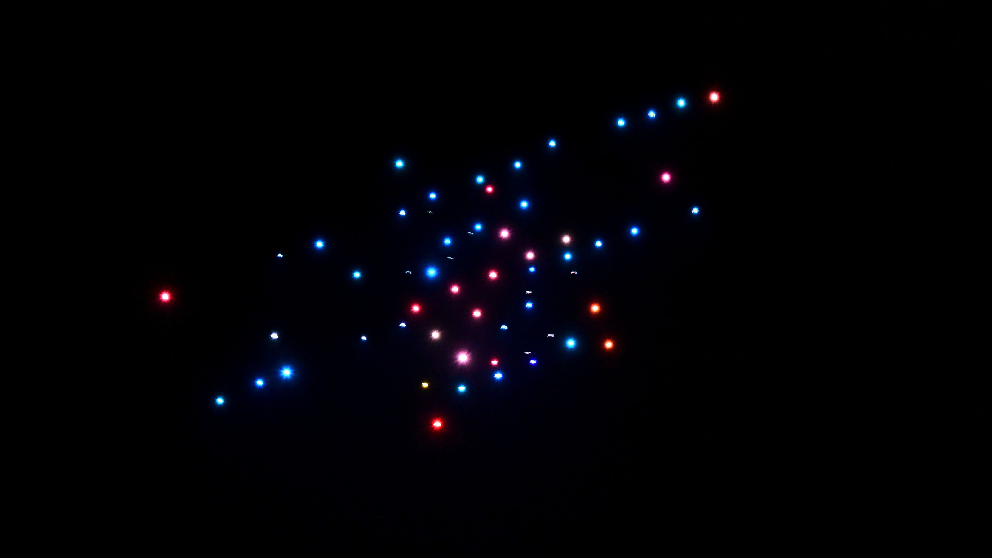 Drones light up AOPA Fly-In