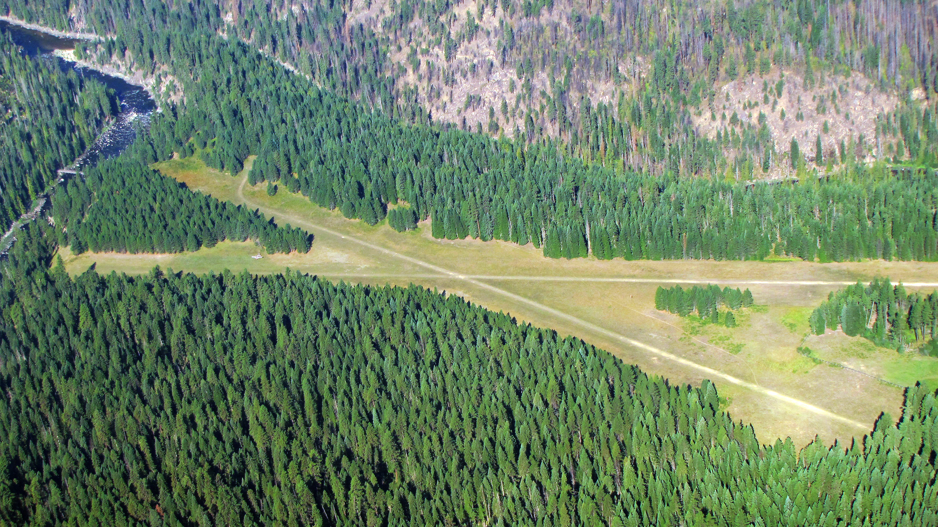 Pilot Getaways Gem of the Idaho Backcountry AOPA