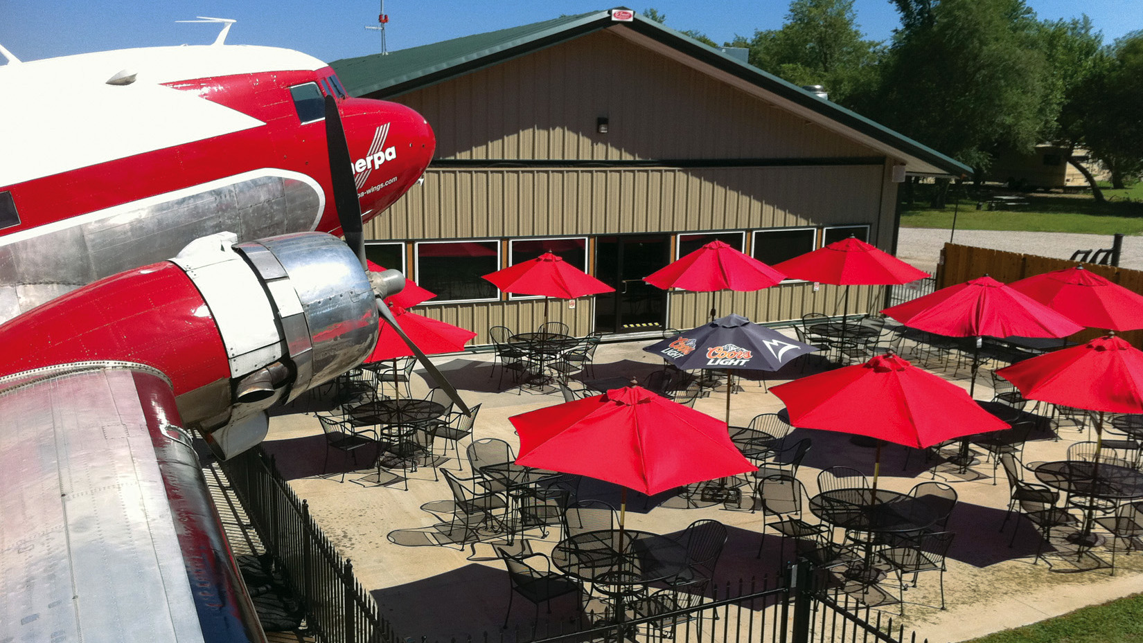 Stearman Bar and Grill AOPA